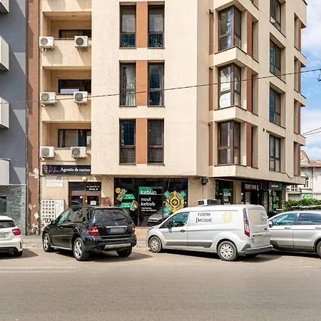 Апартаменти Bucur *