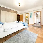 Apartamento Bucur *